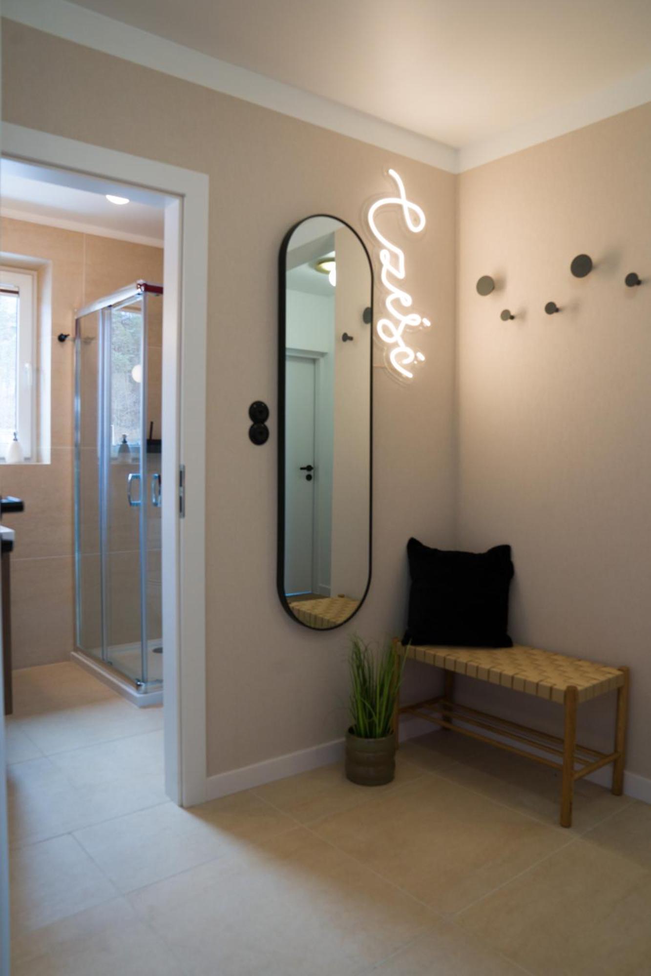Villa Turris Apartamenty Przy Muszynskim Zamku Мушина Екстер'єр фото